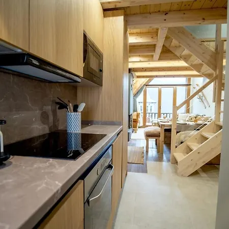 Wow Views Next To The Ski Lift! Baqueira Beret Exterior photo